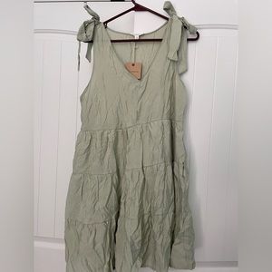 Green blu pepper NWT